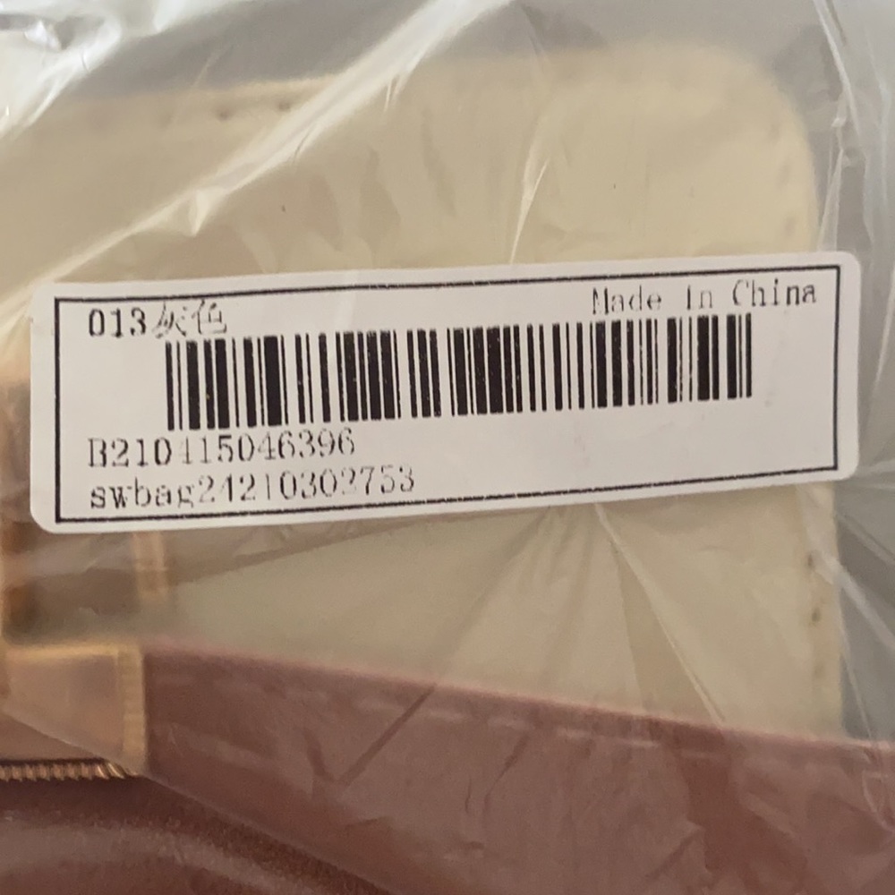 Mini Purse - Picture 3 of 3